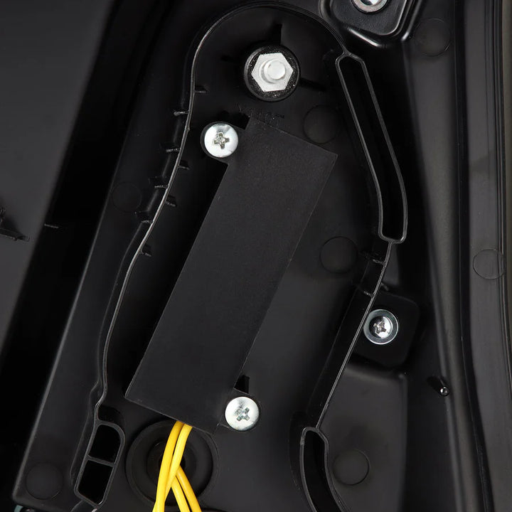 Alpharex LUXX-Series LED Tail Lights Alpha-Black for 4Runner (2003-2009)