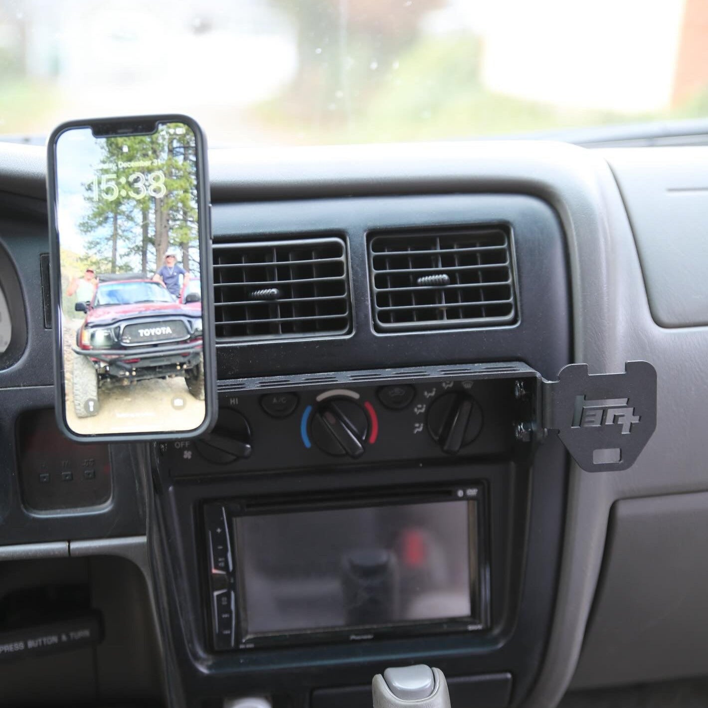 TEQ Offroad Phone Mount Modular Accessory Mount (MAM) for Tacoma (1998-2004)