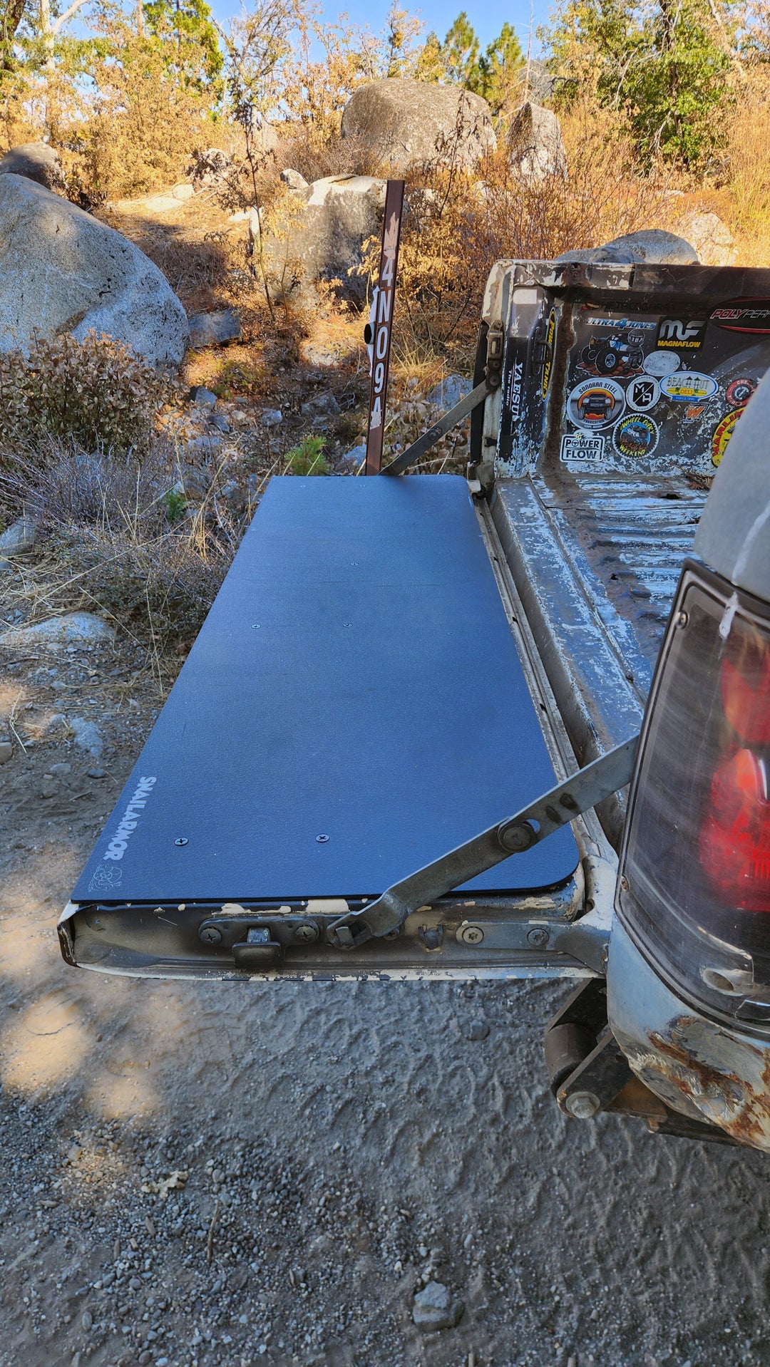 SNAILARMOR PICKUP TAILGATE (1989-1994)
