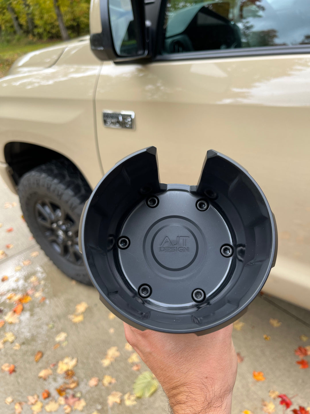Oversize Cup Holder (2014-2021 Tundra) - BLACK