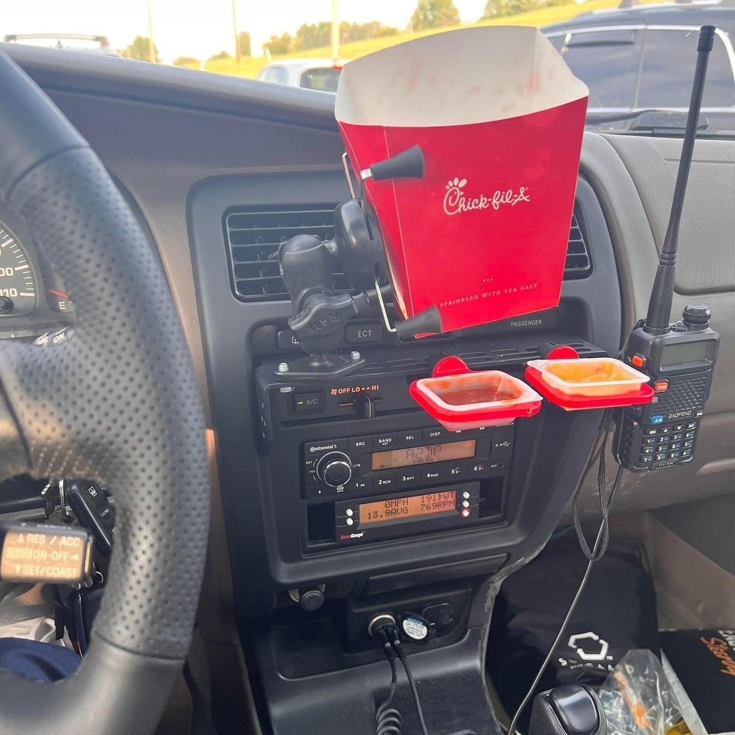 TEQ Offroad Phone Dash Mount Modular Accessory Mount (MAM) for 4Runner (1996-2002)