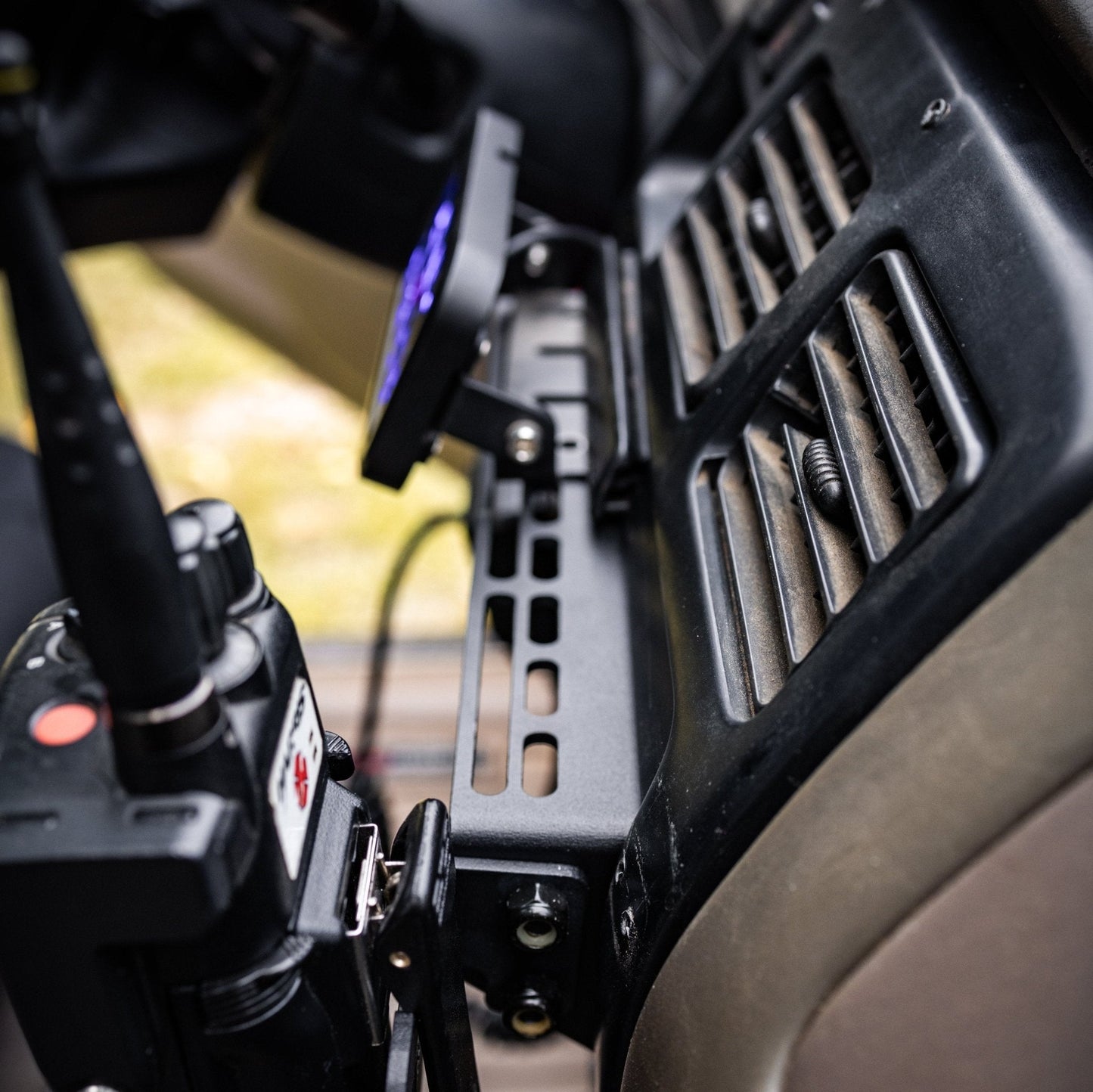 TEQ Offroad Phone Dash Mount Modular Accessory Mount (MAM) for 4Runner (1996-2002)