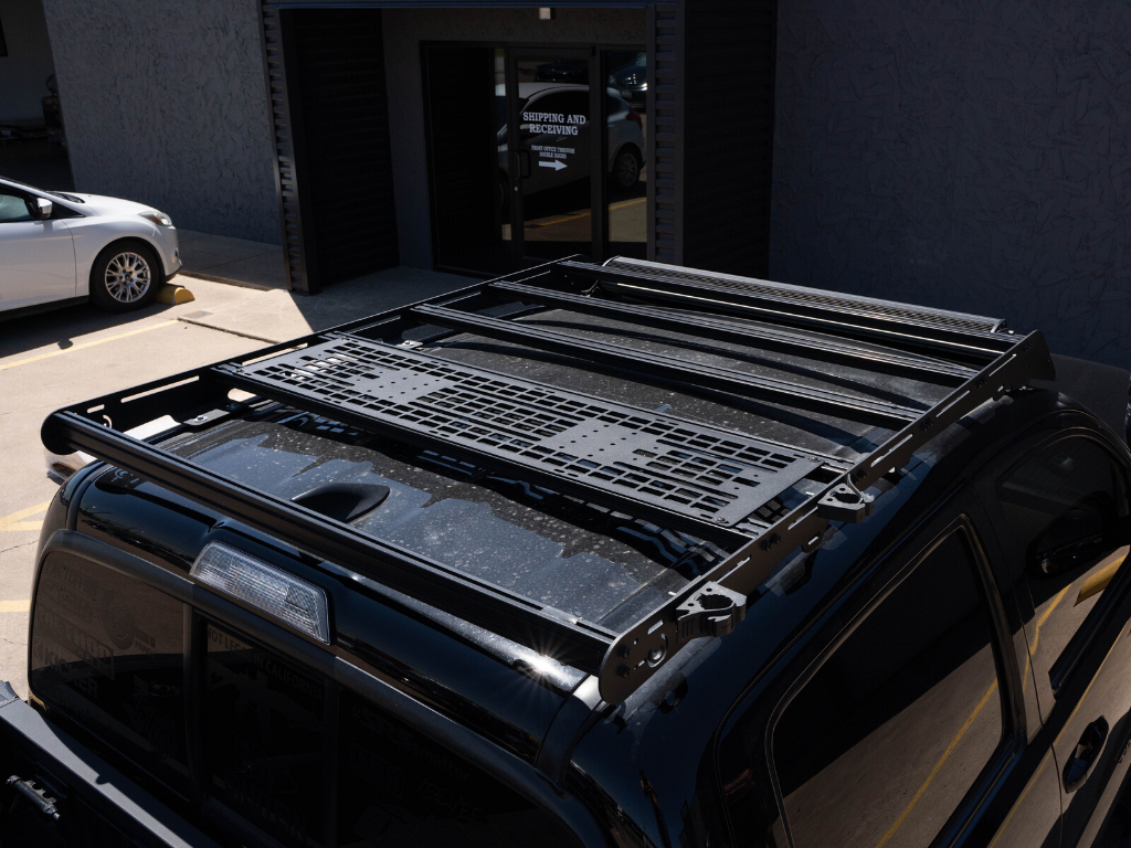 Cali Raised LED MOLLE Panel for Prinsu Roof Rack