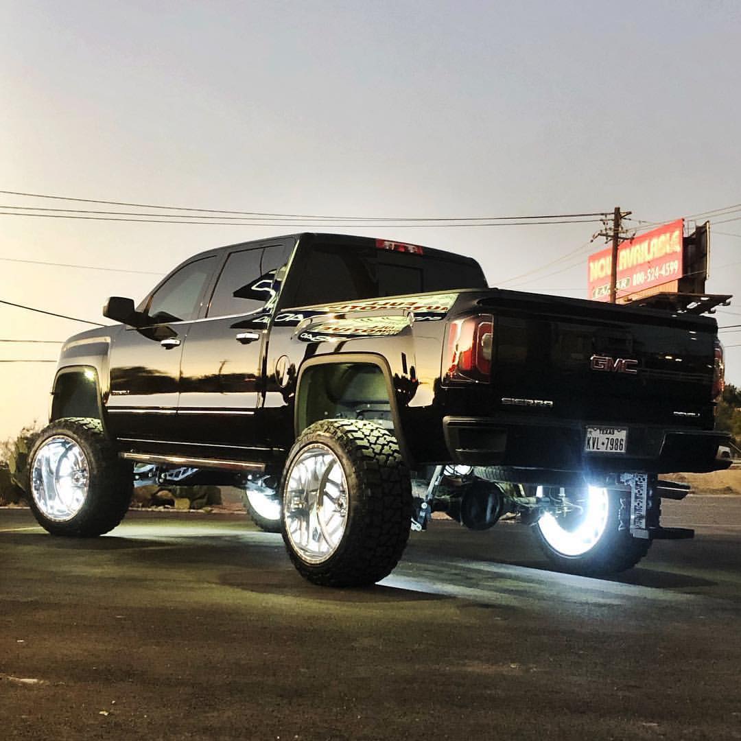 LED Illuminated Wheel Rings - Single / Double Row LED