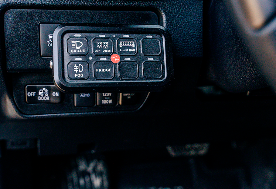 Cali Raised Vehicle Accessory 8 Switch Control System (Blue Backlighting)