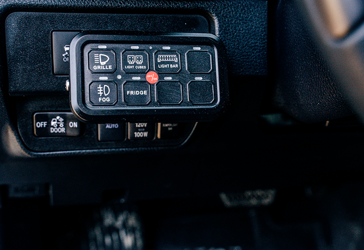 Cali Raised Vehicle Accessory 8 Switch Control System (Blue Backlighting)