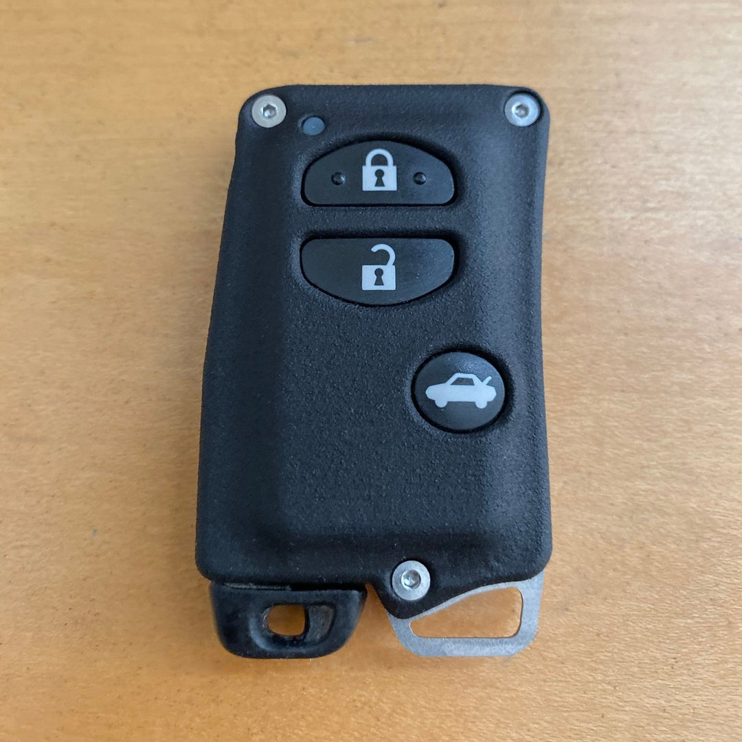 YMD2 - 3 Button withOUT PANIC - Toyota Keyless Start Remote Kit