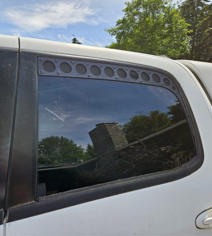 2000–2006 Toyota Tundra Double Cab Removable Rear Window Vents (1st Gen)