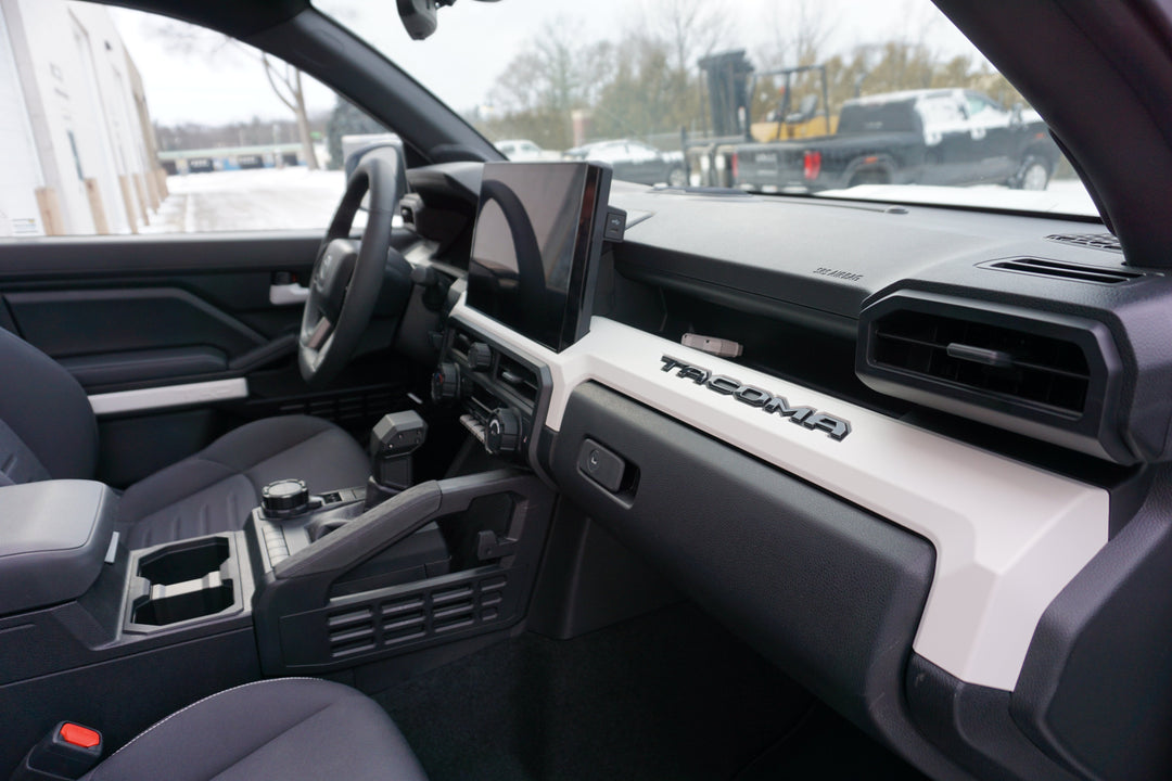 AJT Design VENT TRIM 3 PC (2024+ TACOMA / 2025+ 4RUNNER) - BLACK