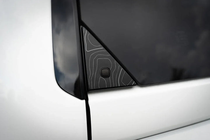 Topo Rear Glass Button Trim Overlay - 2024+ Land Cruiser / GX 550