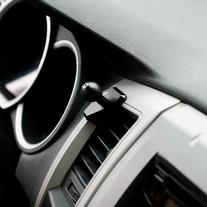 Toyota Tacoma 2005-2011 MagSafe-compatible Phone Mount
