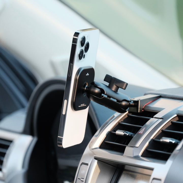 Lexus GX 460 2010-2021 MagSafe-compatible Phone Mount