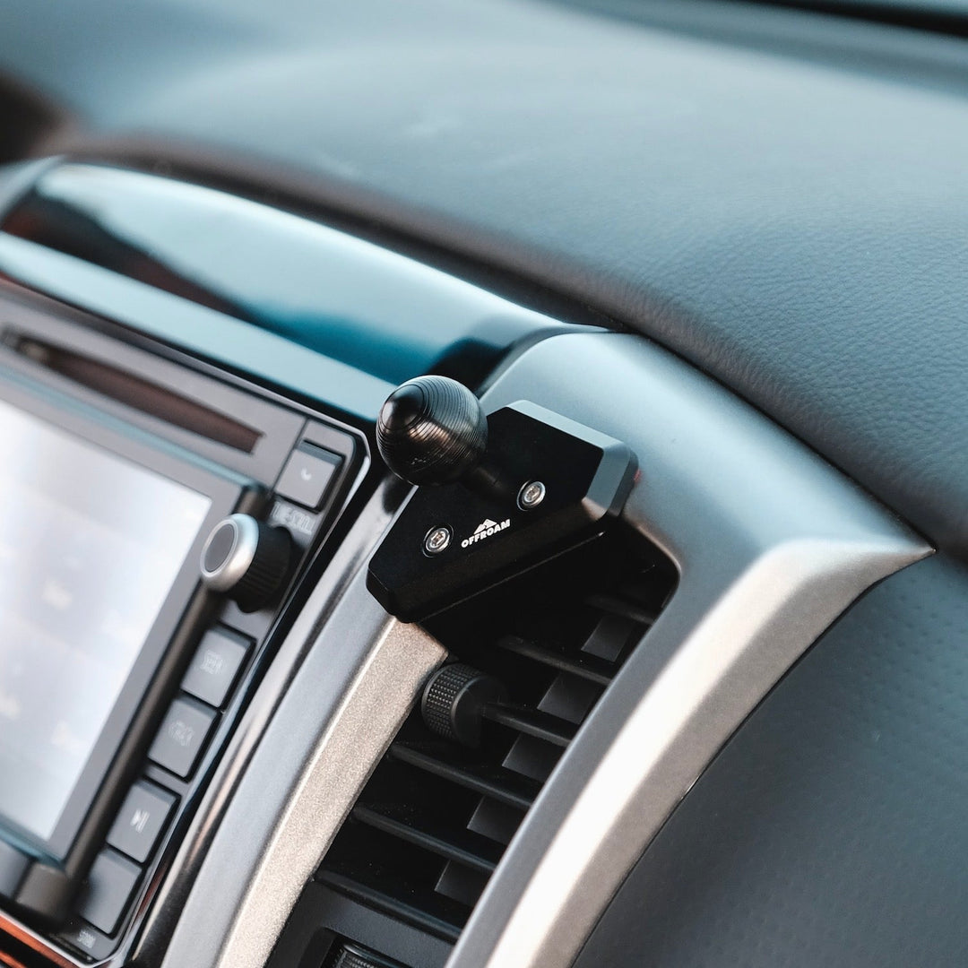 Toyota Tacoma 2012-2015 Phone Mount
