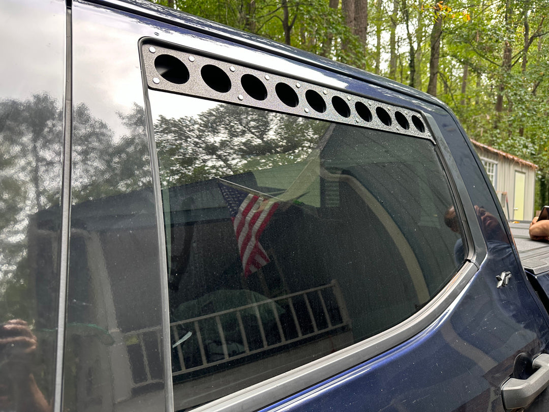 2022-2027 Toyota Tundra CrewMax Removable Rear Window Vents (3rd Gen)