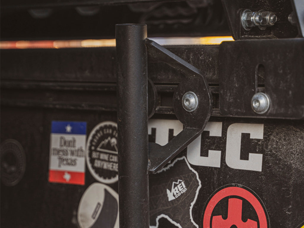 Cali Raised LED BED RAIL FLAG POLE MOUNT For Tacoma & Tundra