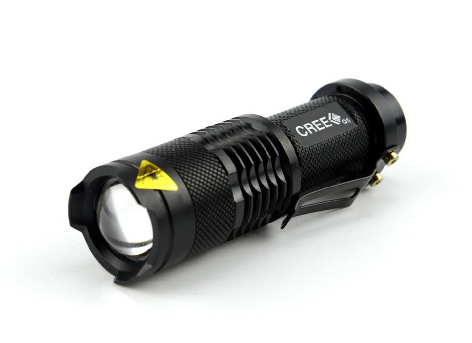 Cali Raised LED Mini Zoomable Tactical Flashlight