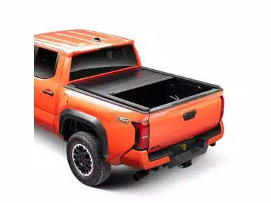 REALTRUCK RETRAXPRO XR MANUAL RETRACTABLE TONNEAU COVER W/ T-SLOT RAILS