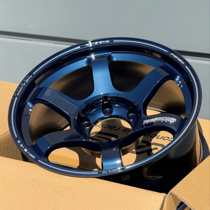 VOLK Racing TE37 Large PCD PROGRESSIVE MODEL II 18X9 +0 6X139.7 MAG BLUE (SET)