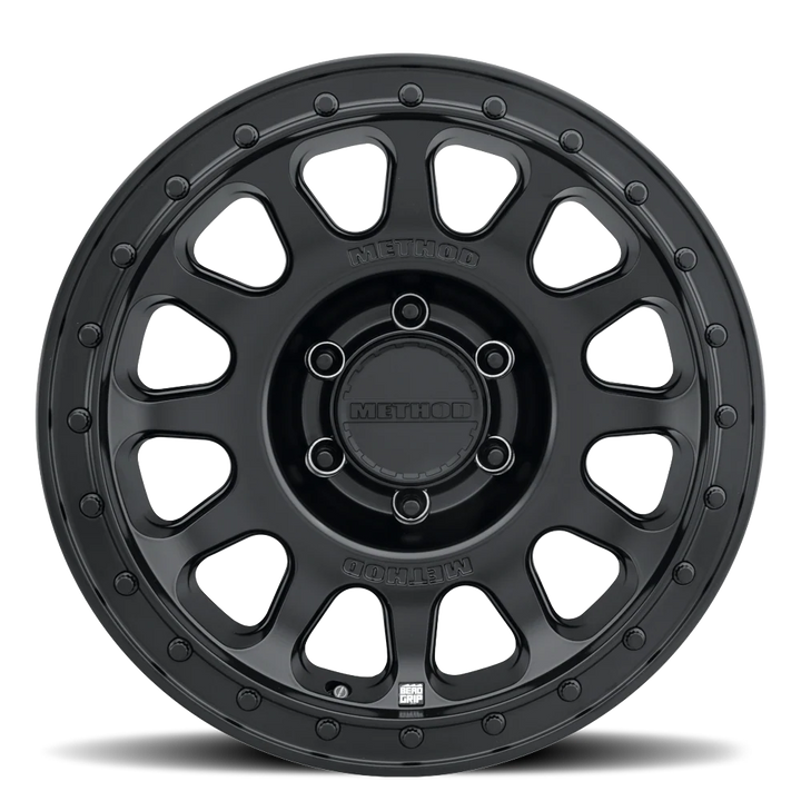 Method 709-HD
MATTE BLACK 17x8.5 | 6.5x5.5 | 25/5.8