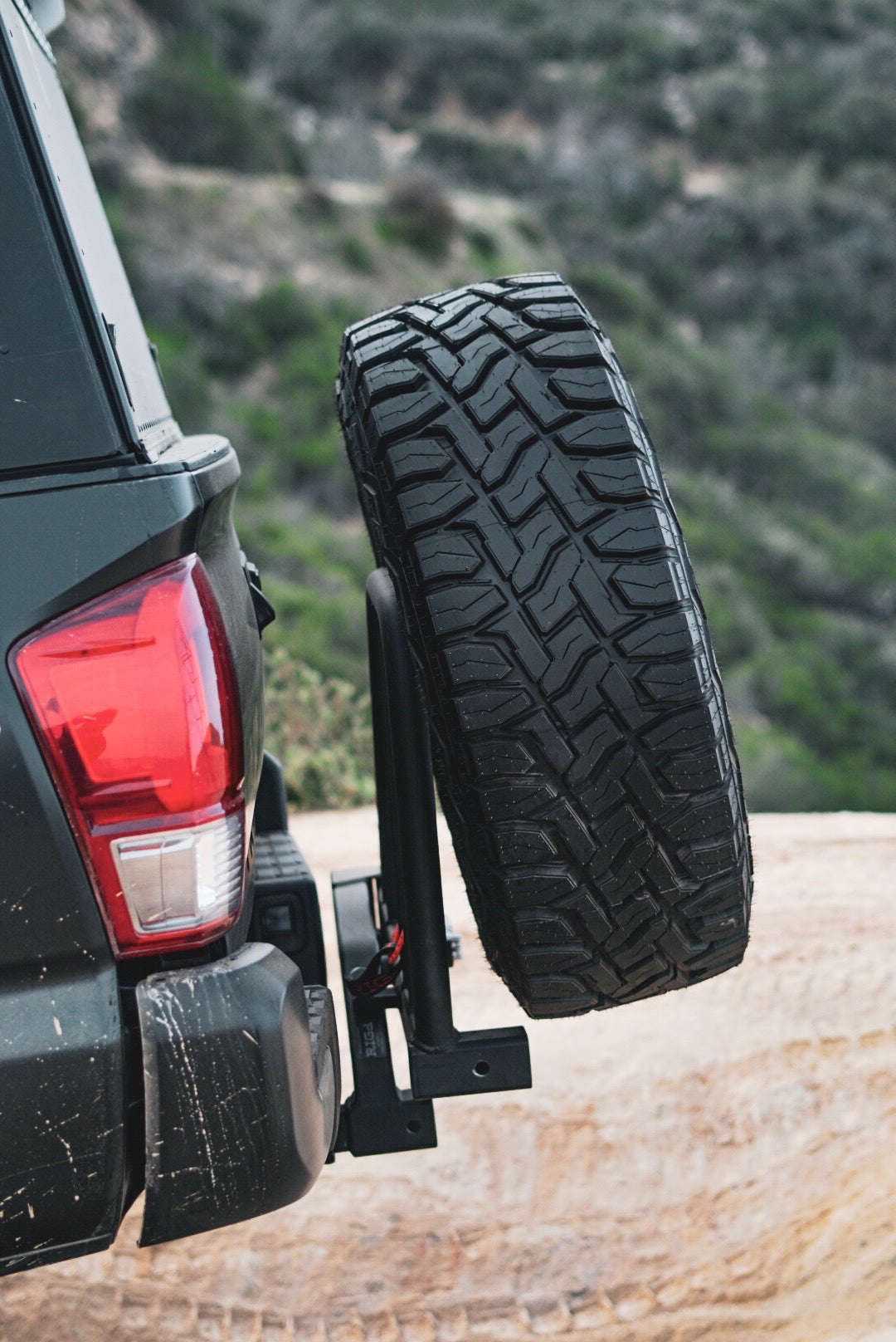 RIGd Supply UltraSwing™ Multi-Fit Spare Tire Hitch Mount | RiGd Supply