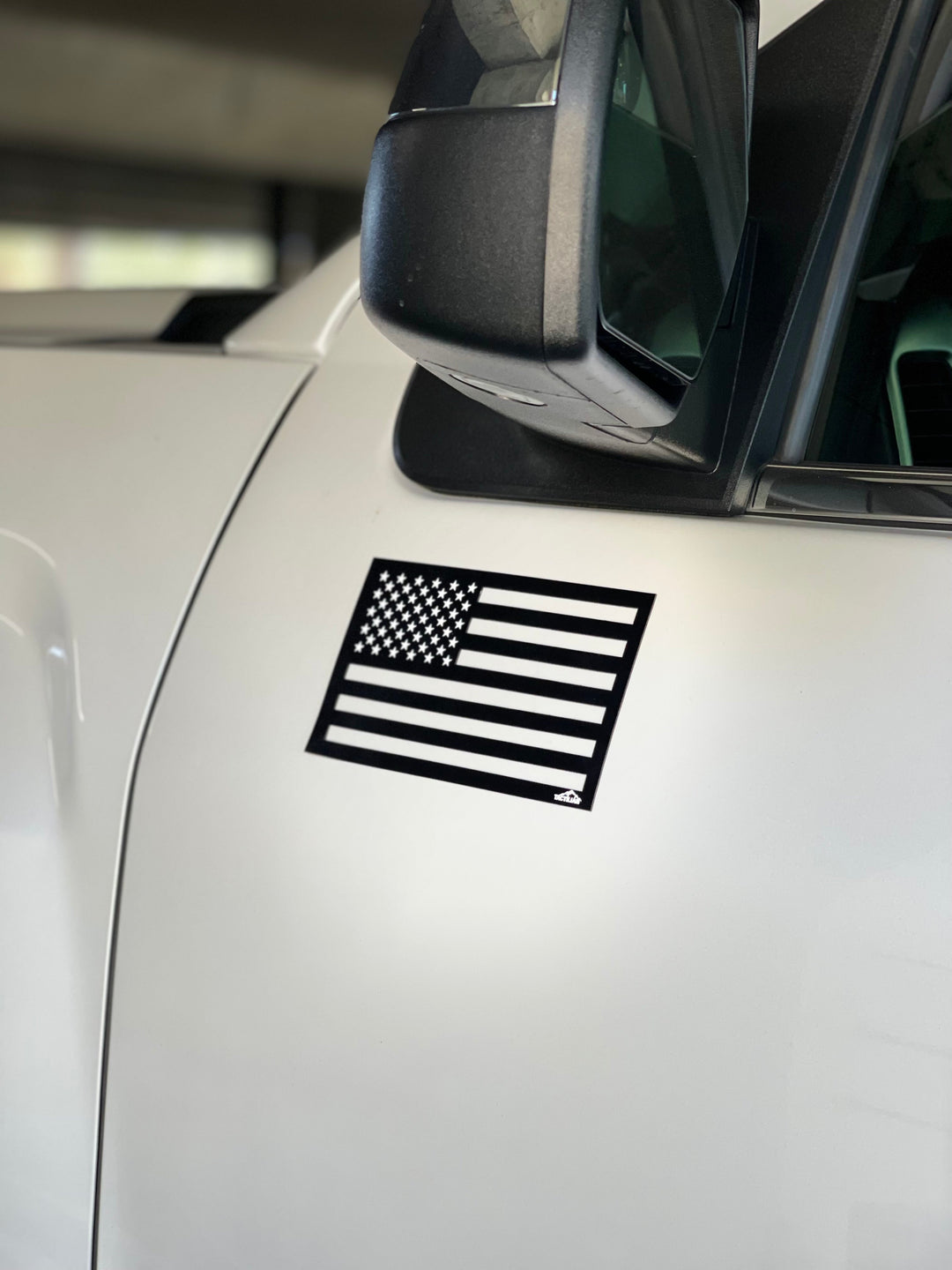 Tactilian American Flag Magnets with Brilliant White Stars
