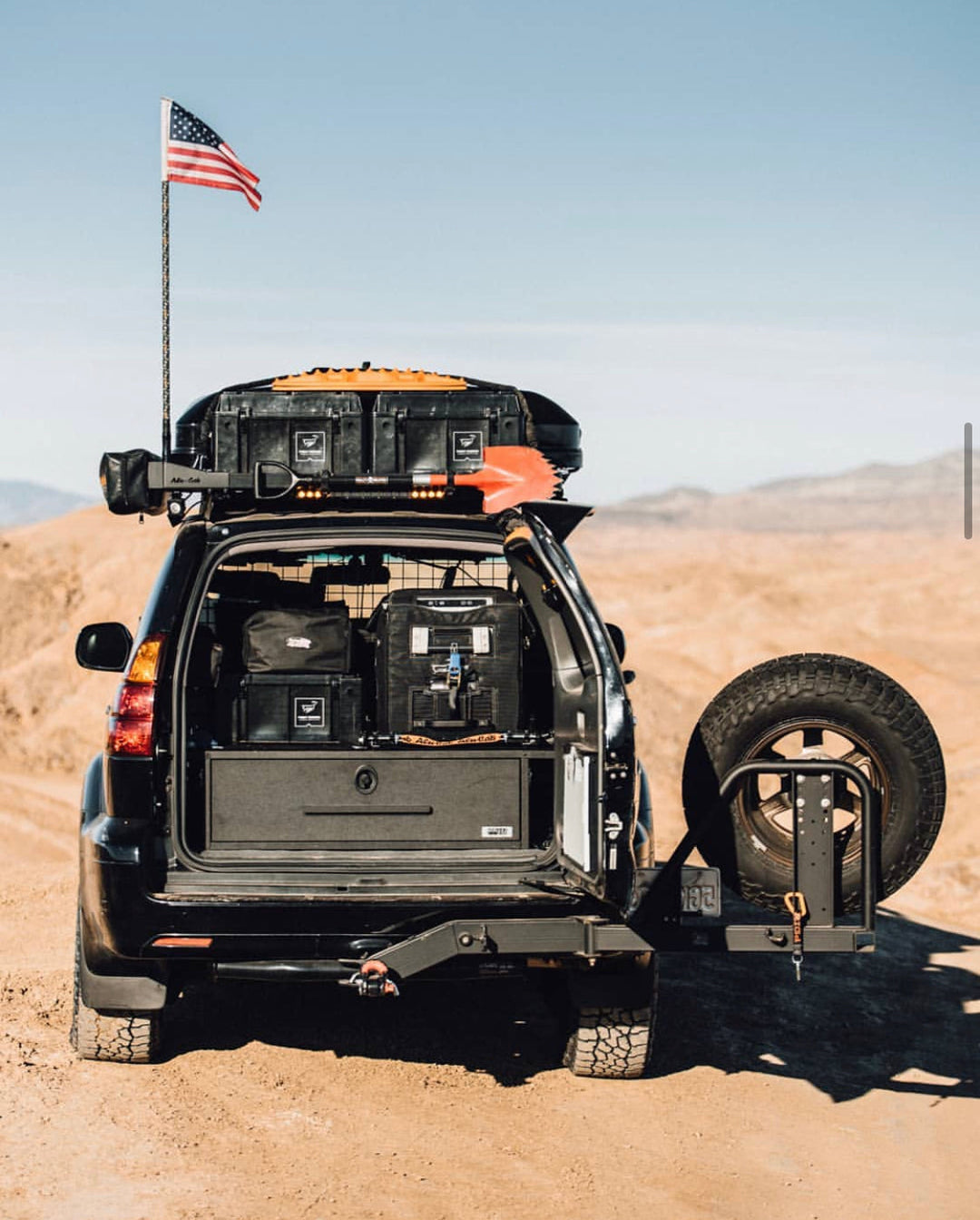 RIGd Supply UltraSwing™ Multi-Fit Spare Tire Hitch Mount | RiGd Supply
