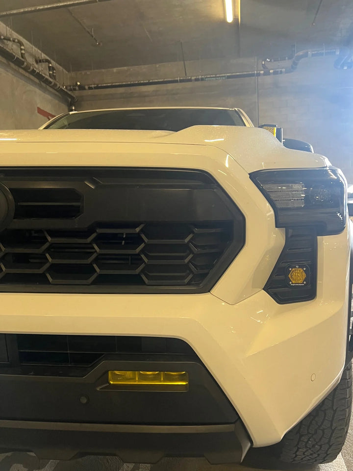 Baja 686 Industries LLC S1 Led vent cover (Gloss Black) for Tacoma (2024+)