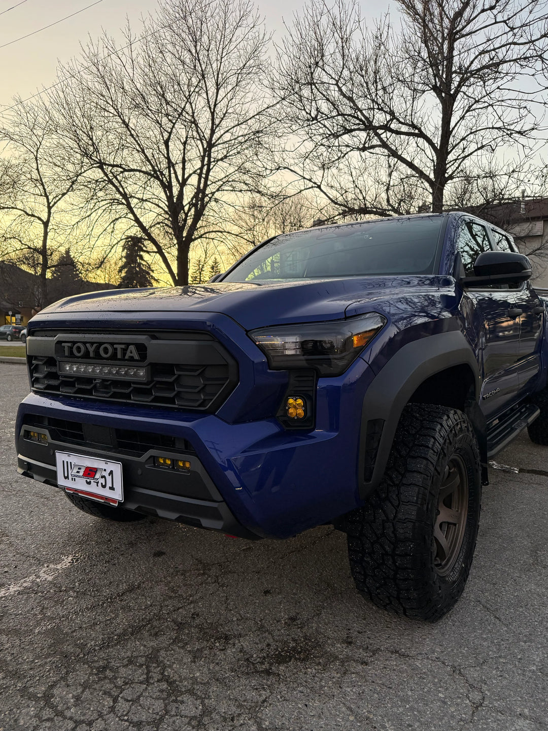 Baja 686 Industries LLC Baja Designs Squadron Led vent cover (ASA Matte Black) for Tacoma (2024+)