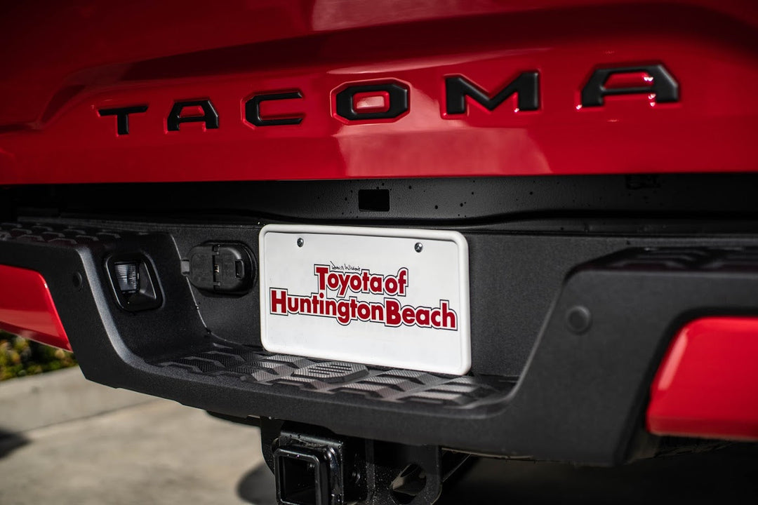 Tactilian Silicone Anti-Rattle, Anti-Scratch License Plate Holder