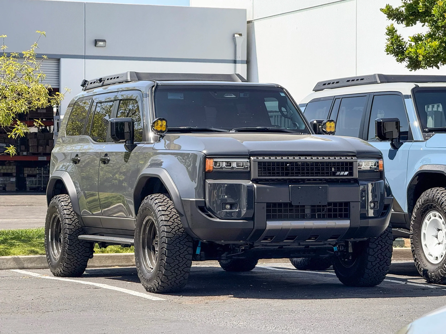 Nytop Fender Flare Kit for Land Cruiser (2024+)