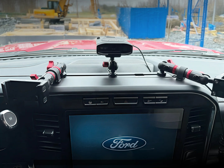 TRAXX™ - Slim Track Dash Bracket With Dual MagSafe Phone Mounts | 2023-2026 Ford Super Duty (F-250 Through F-600)