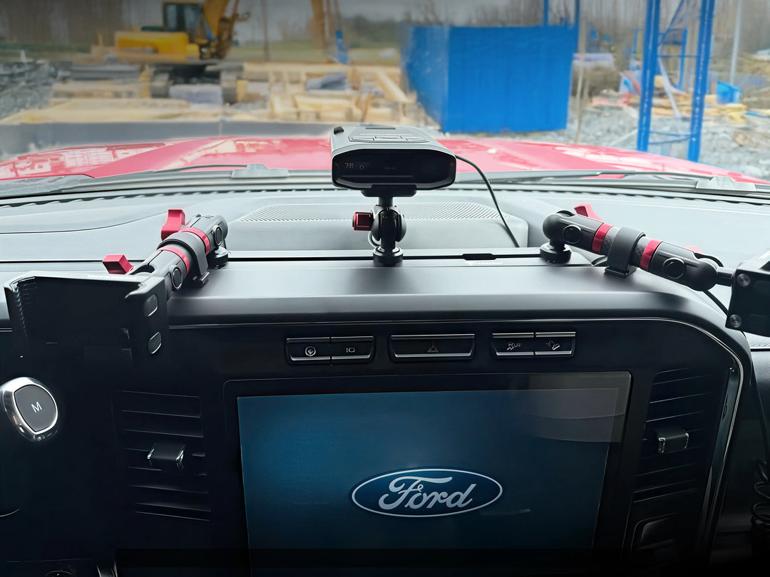 TRAXX™ - Slim Track Dash Bracket With Dual MagSafe Phone Mounts | 2023-2026 Ford Super Duty (F-250 Through F-600)