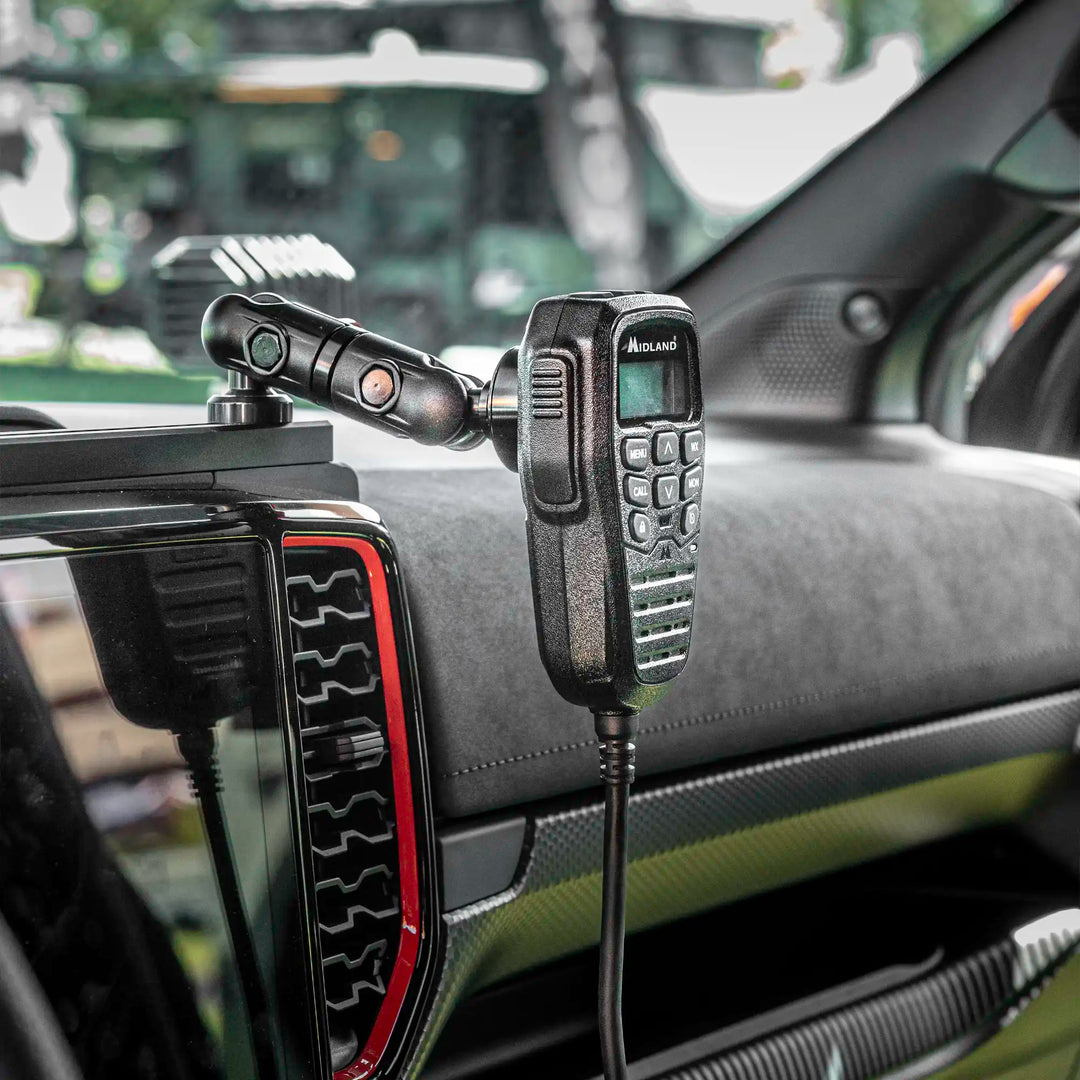 TRAXX™ - Slim Track Dash Bracket With MagSafe Phone Mount | 2024 - 2025 Ford Ranger