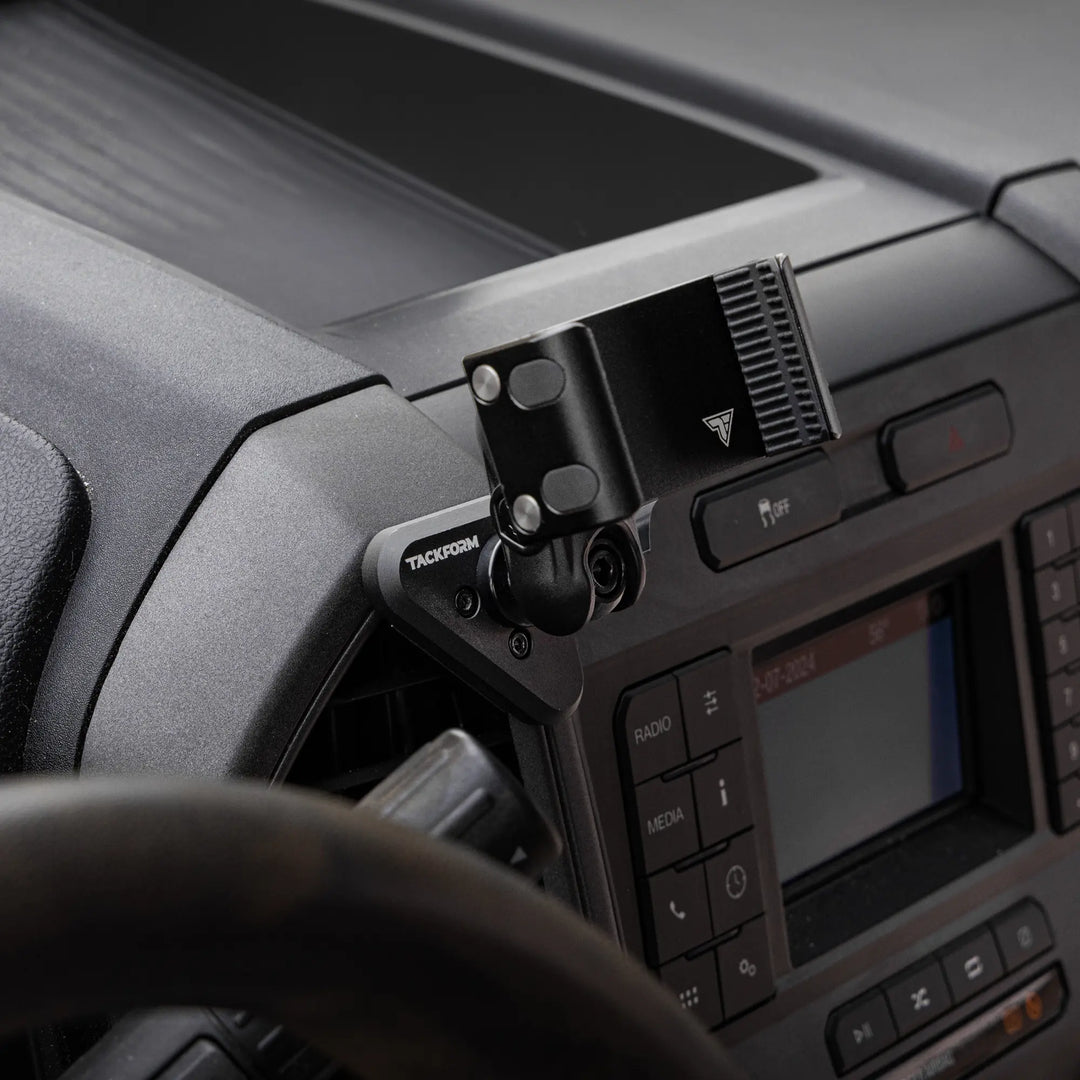 LINK™ Vent Mount Bracket With MagSafe Phone Holder | 2" Arm | ‘15-‘20 Ford F-150, ‘17-‘22 Super Duty, ‘18-‘21 Expedition (See Compatibility Info For Year/Trim Details)