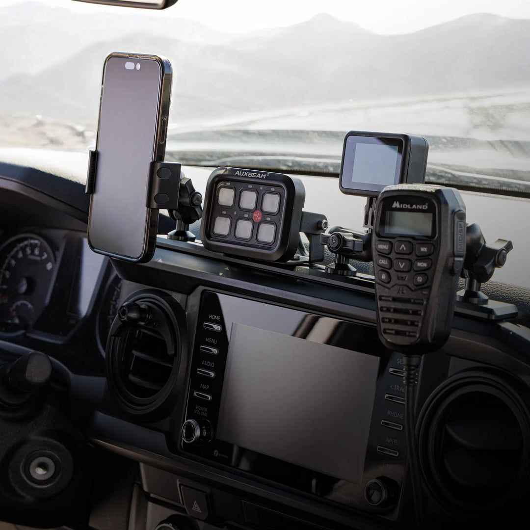 TRAXX™ - Slim Track Dash Bracket With MagSafe Charging Phone Mount | 2016 - 2023 Toyota Tacoma