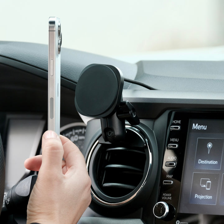 Toyota Tacoma 2016-2023 | Tundra 2014-2021 MagSafe-compatible Phone Mount