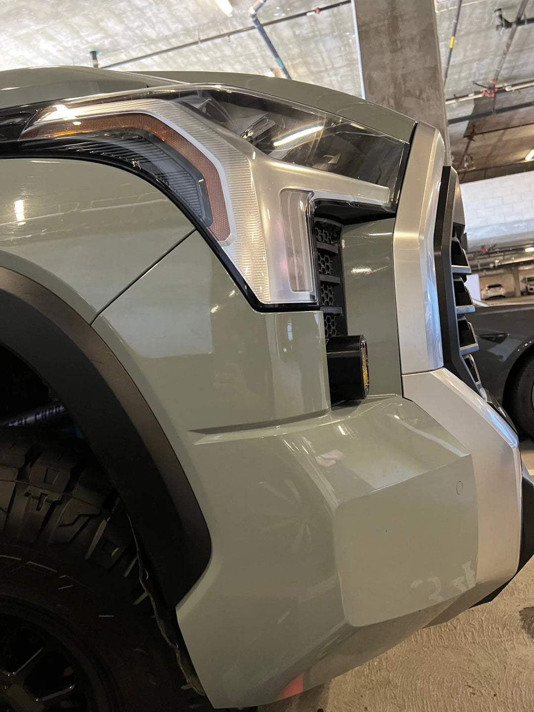 Baja 686 Industries LLC  Led vent cover (ASA Matte Black) + Baja Designs Squadron SAE for Tundra (2022+)