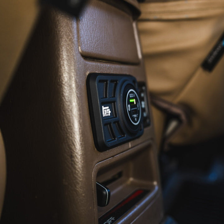 TEQ Offroad Center Console USB 12V Power Panel | Billet Aluminum | Replaces Ashtray | for 4Runner (1996 - 2002)
