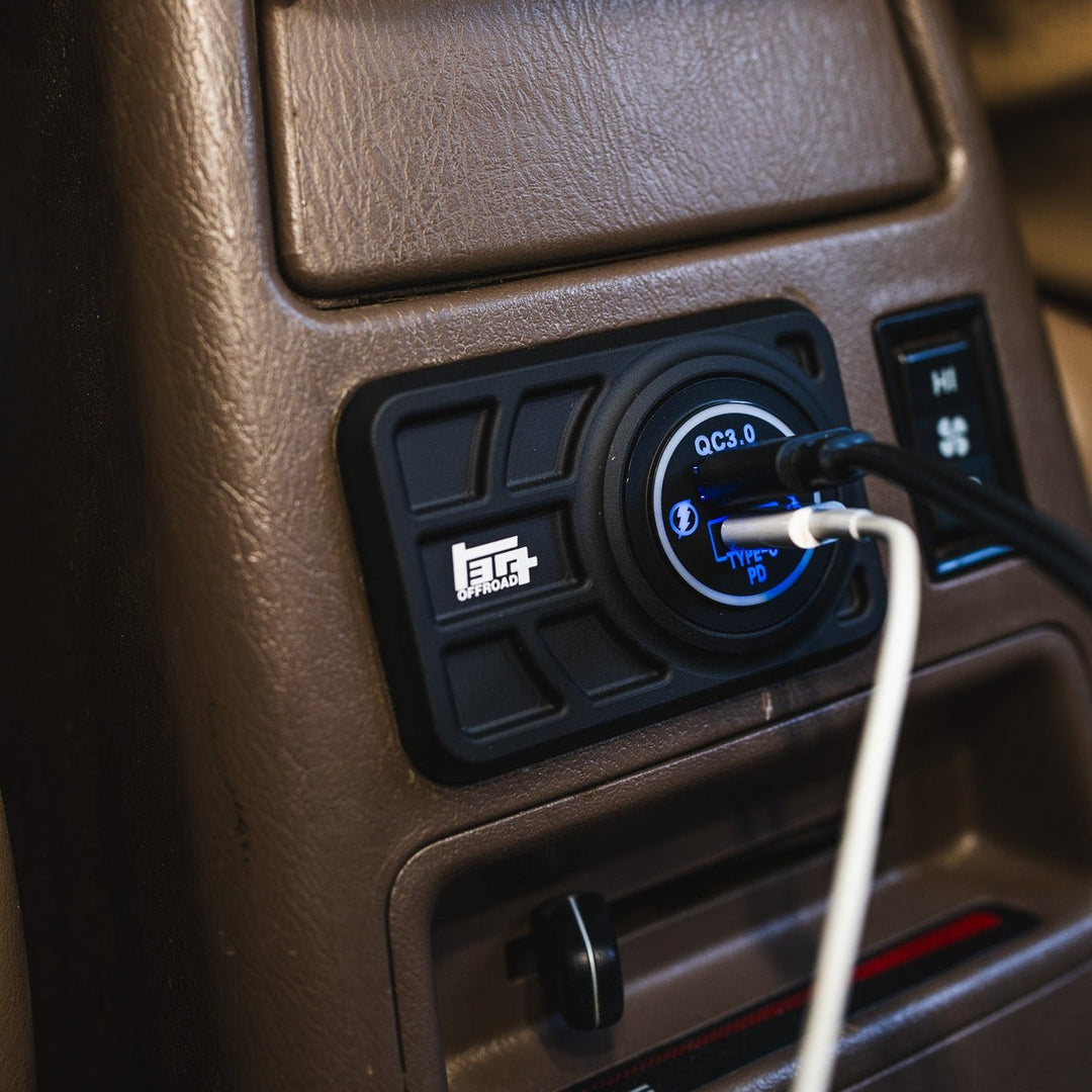 TEQ Offroad Center Console USB 12V Power Panel | Billet Aluminum | Replaces Ashtray | for 4Runner (1996 - 2002)