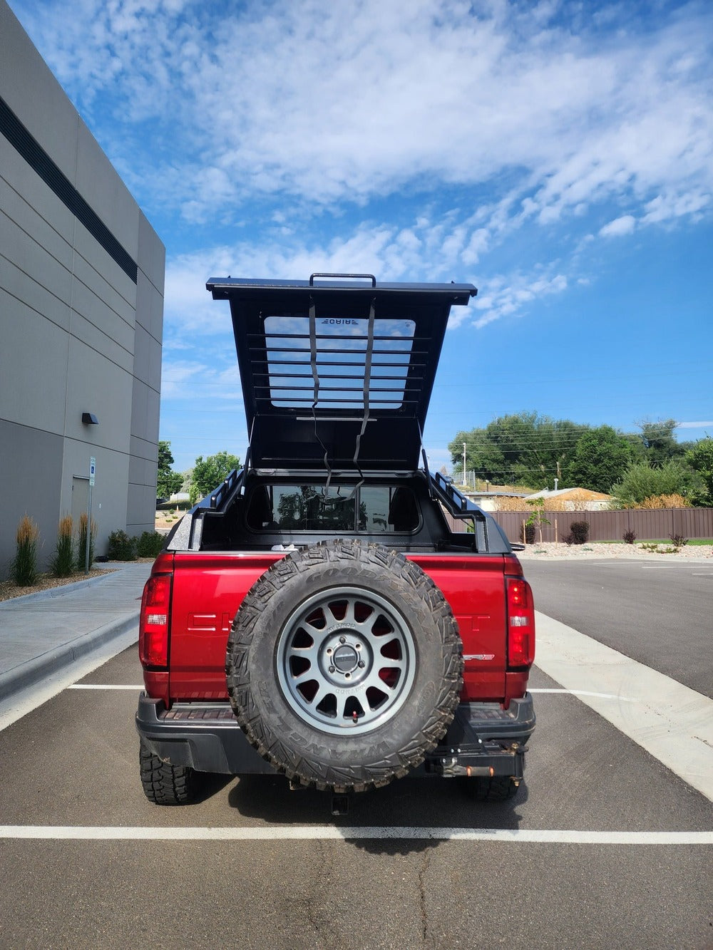 GAIA Campers Shortbed Shadow Top Truck Cap - for Tacoma (2016-2023)