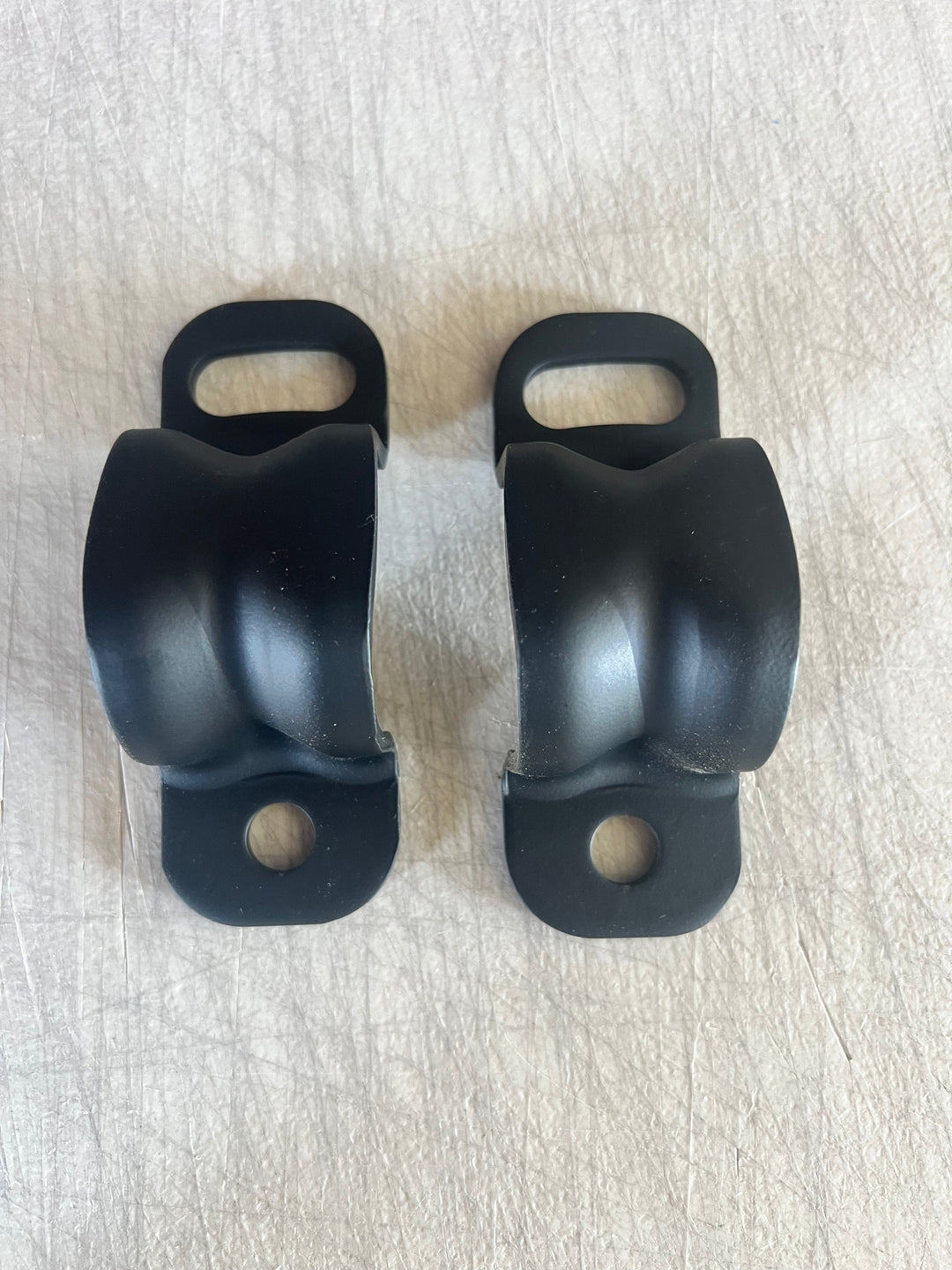 Dr KDSS bushing bracket