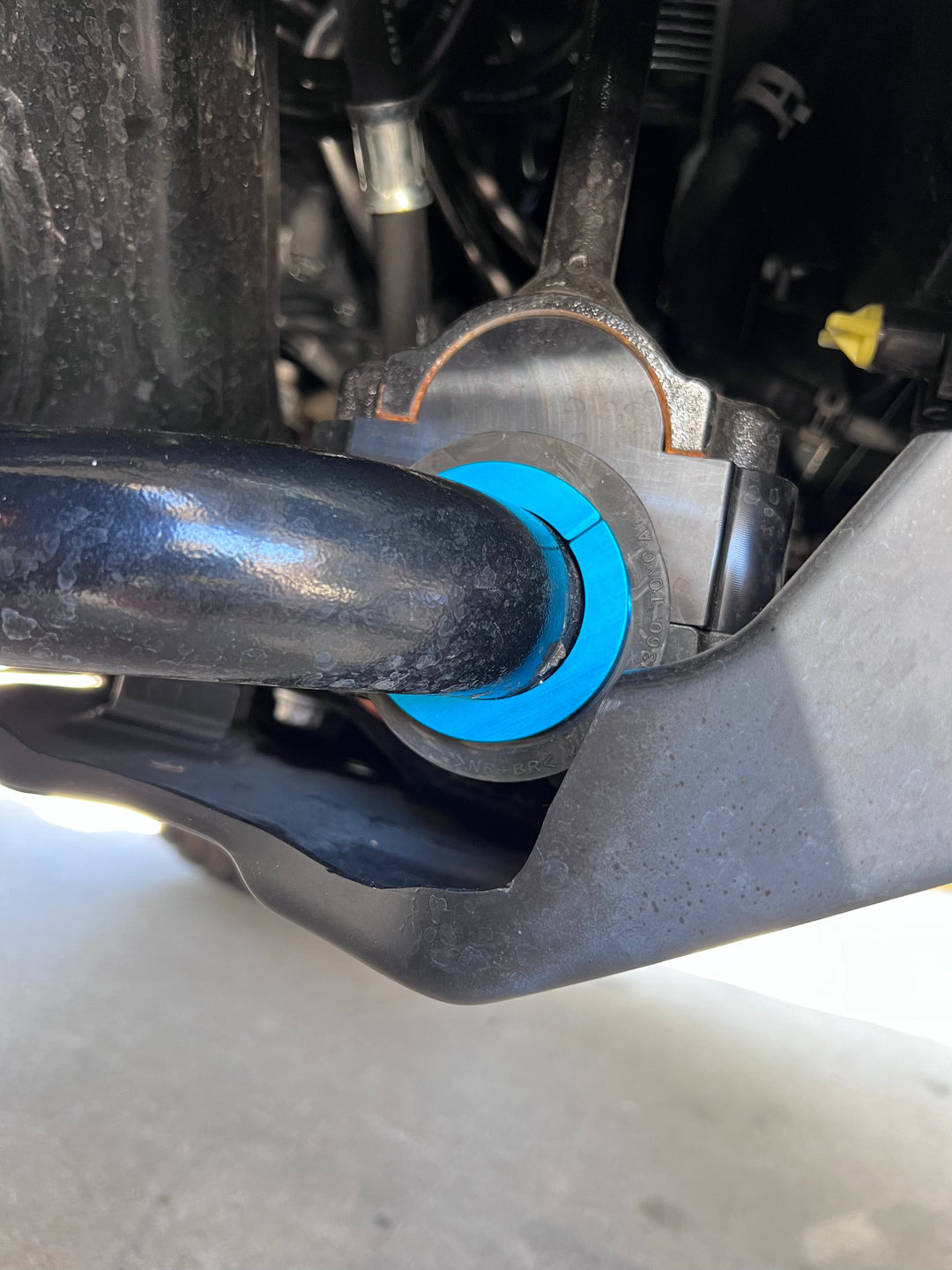 Dr KDSS front sway bar billet clamps (pair)