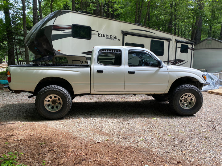 1995–2004 Toyota Tacoma Double Cab Removable Rear Window Vents (1st Gen)