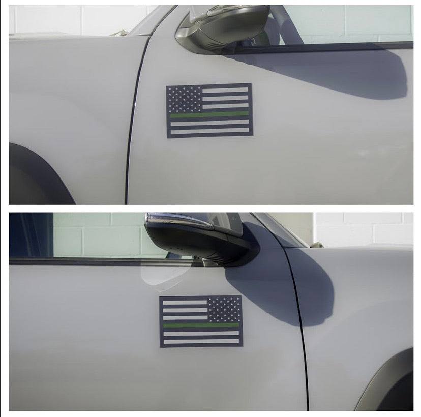 Tactilian American Flag Vehicle Magnets - Black (Best-Seller)