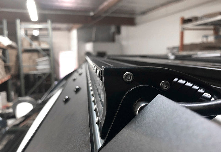 Cali Raised LED 40" Cut-Out Prinsu Roof Rack Slim LED Light Bar Bracket Kit