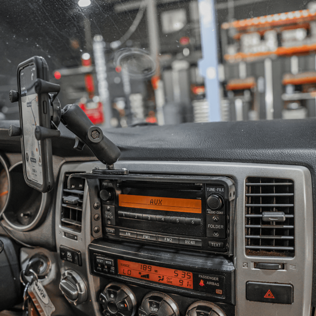 2003-2009 4Runner Dash Accessory Mount (DAM) / Phone Mount