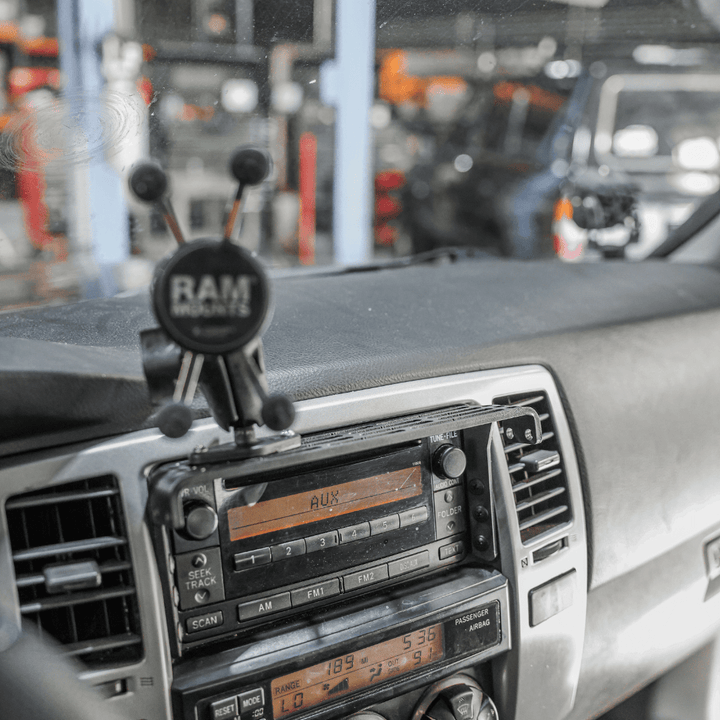 2003-2009 4Runner Dash Accessory Mount (DAM) / Phone Mount