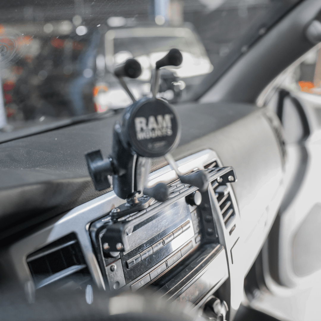 2003-2009 4Runner Dash Accessory Mount (DAM) / Phone Mount