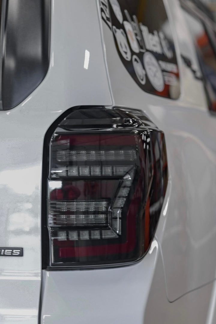 Stealth Tail Lights / 10-24 4Runner