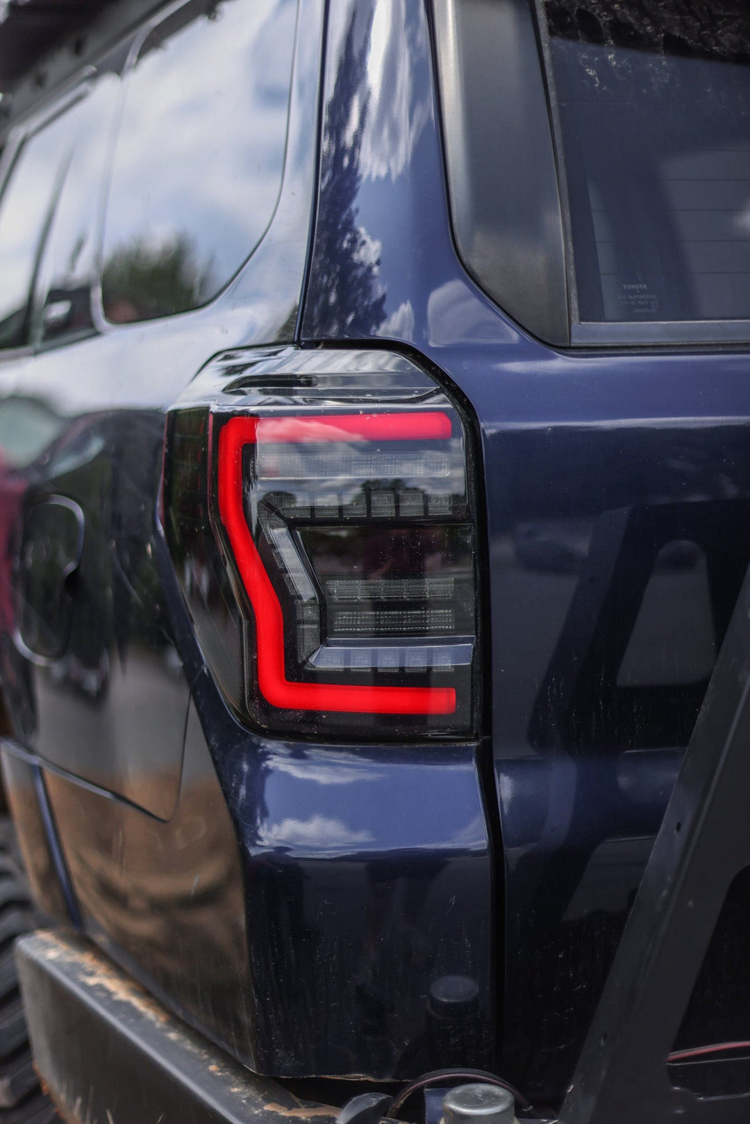 Stealth Tail Lights / 10-24 4Runner